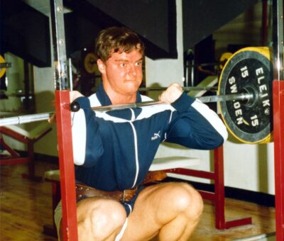 Frontsquat 140 kg, december 1983